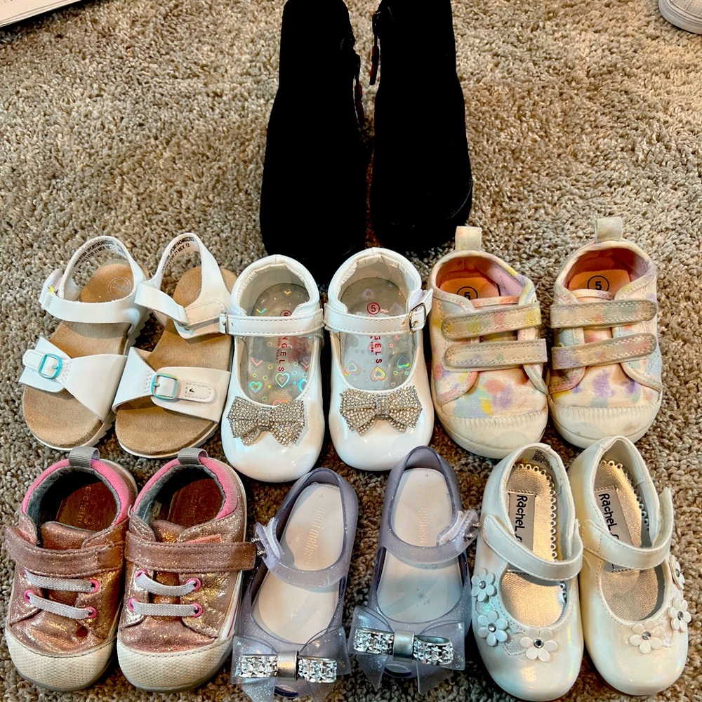 Lot of Baby Shoes - size 5